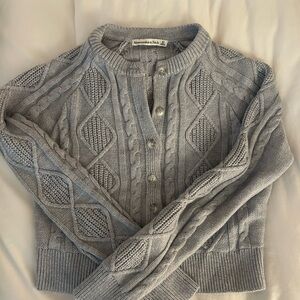 Abercrombie & Fitch Women's Light Gray Cardigan
